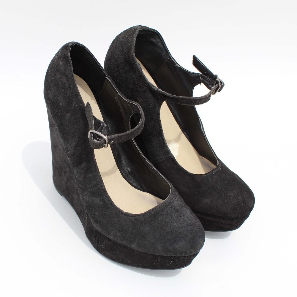 Kimchi Blue Suede Black Heels